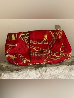 Estée Lauder Red & Gold Chain Print Cosmetic Bag / Clutch - NWOT